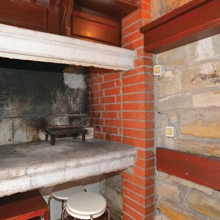 公寓 2 Bedroom Amazing In 波尔托罗